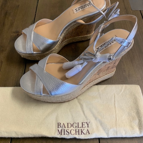 Badgley Mischka Women's Cece Espadrille Wedge - Picture 4 of 6